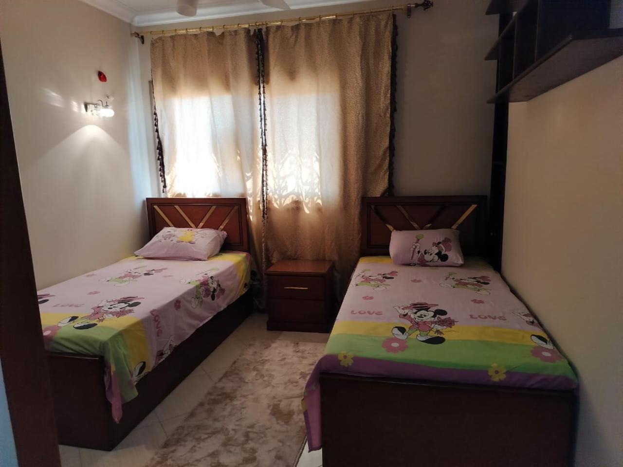 דירה Three Bedrooms In *